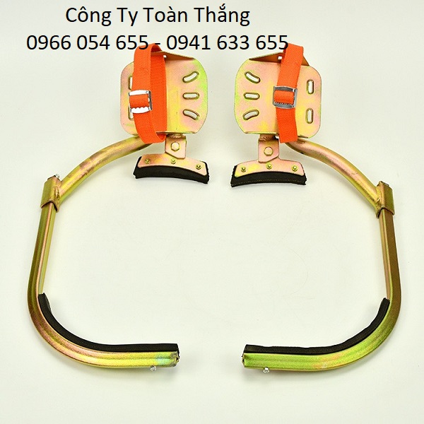 Guốc treo cột điện tung quốc 