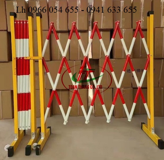 hàng rào cảnh báo trắng đỏ